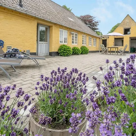 Ilsa - 9-8km From The Sea By Interhome Holiday home