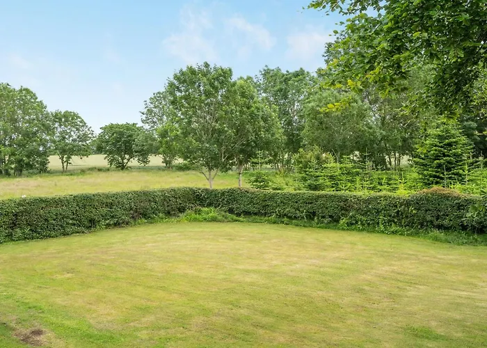 Ilsa - 9-8km From The Sea By Interhome